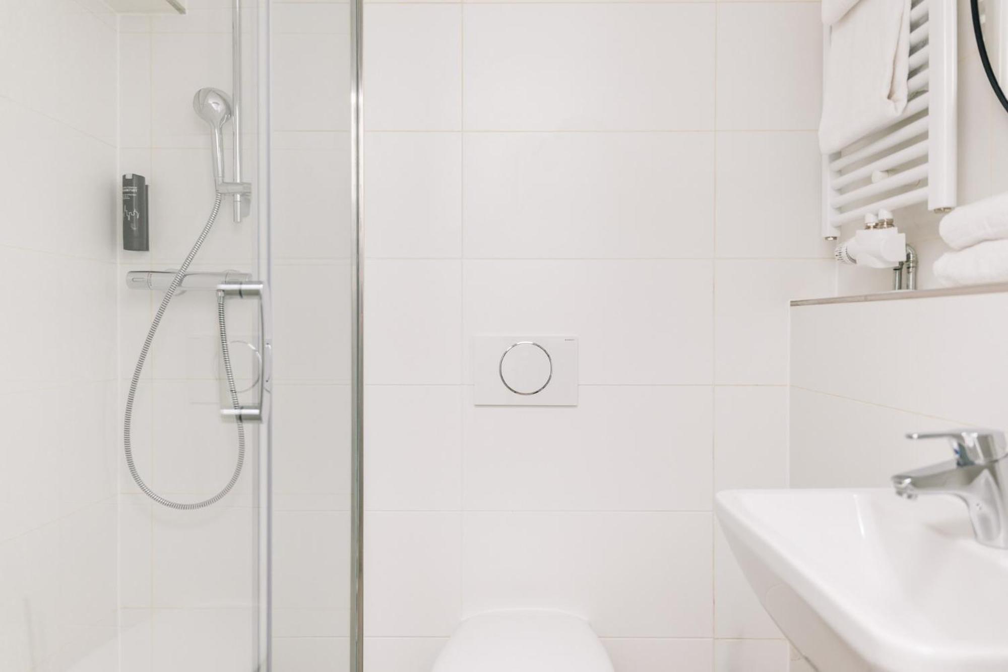 Homaris Apartments Frankfurt Frankfurt am Main ภายนอก รูปภาพ