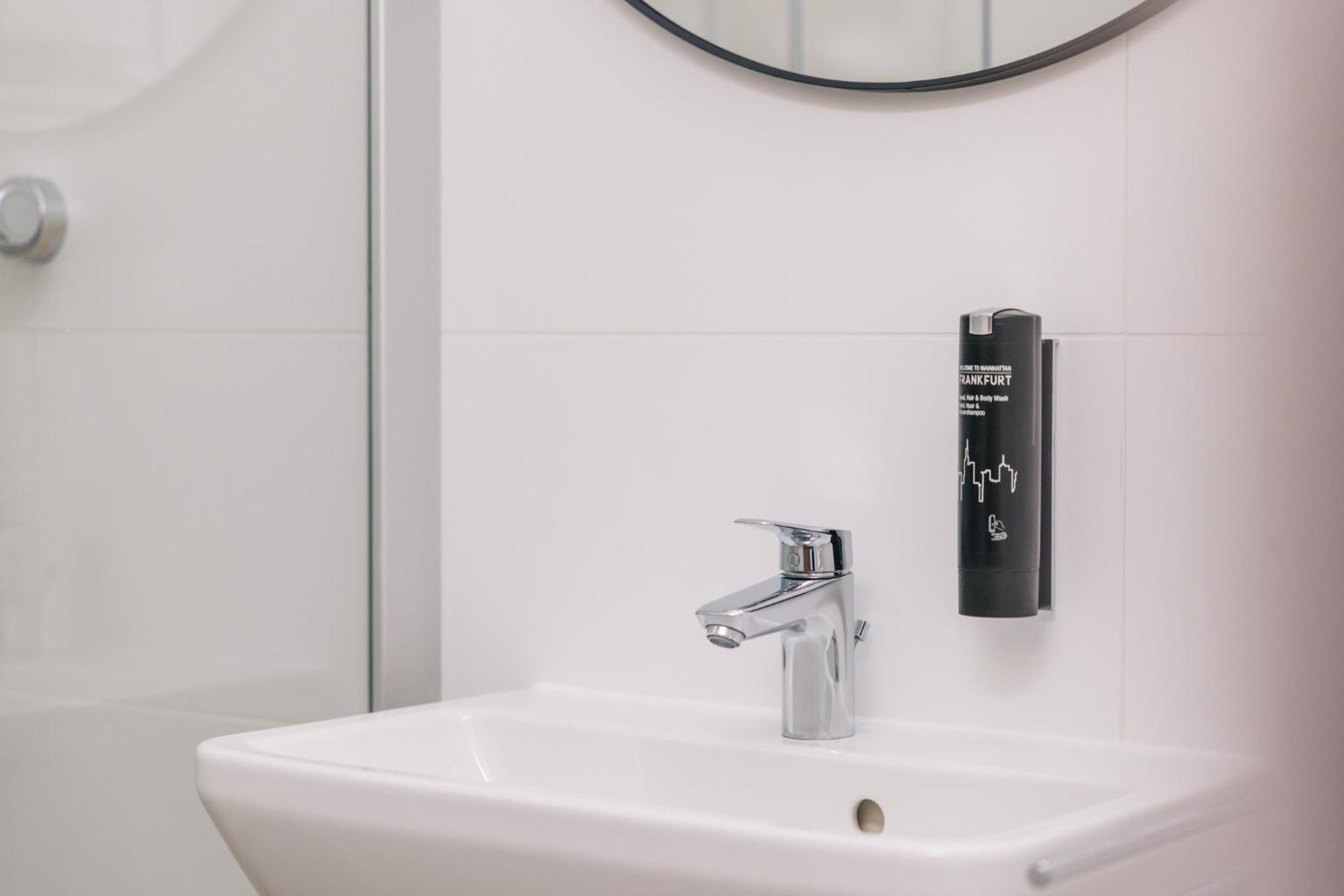 Homaris Apartments Frankfurt Frankfurt am Main ภายนอก รูปภาพ